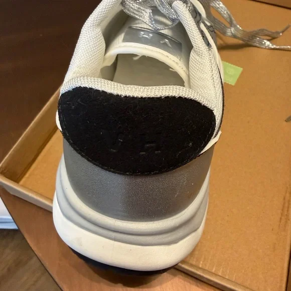 Vintage Havana Silver and White Sneakers - Picture 4 of 7